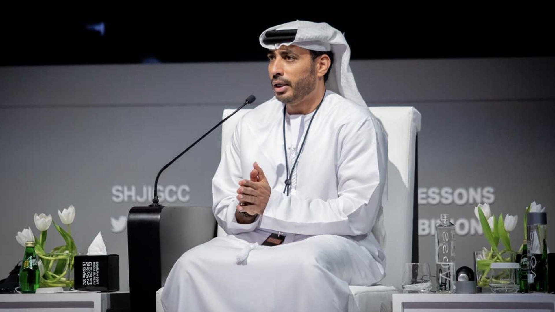 الريامي والملا: “الثقة” سبب نجاح الإمارات في إدارة الجائحة
