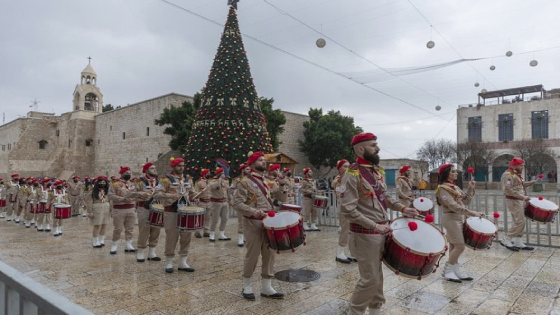 Image for the title: Coronavirus dampens Christmas joy in Bethlehem, elsewhere 