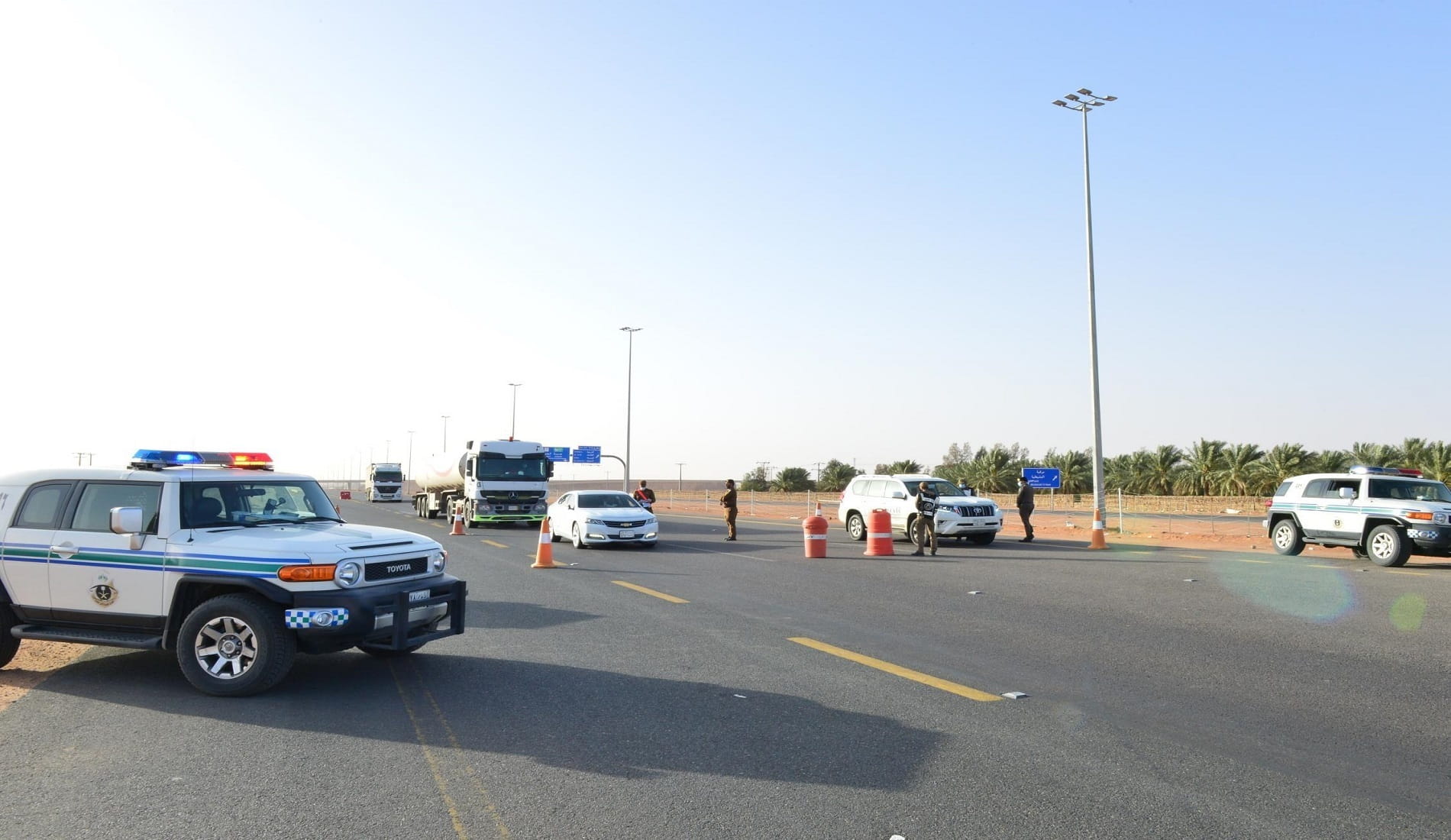 صورة بعنوان: أمن السعودية يباشر حادثة اعتداء خلال حضور قنصل فرنسا لمناسبة بجدة 