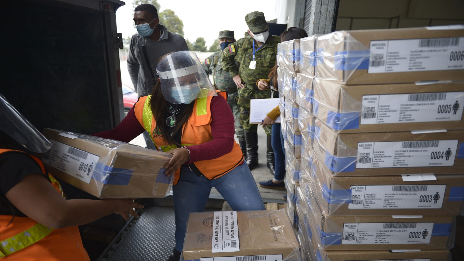 Image for the title: Ecuador to elect new president in left-right battle 