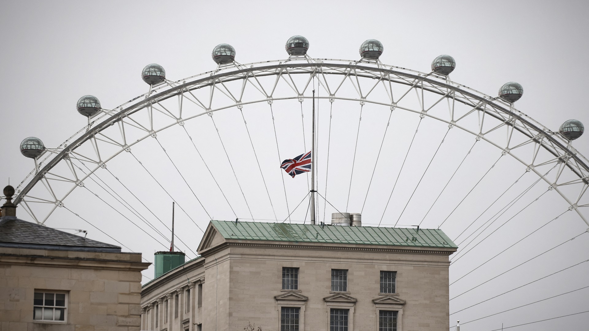 Image for the title: UK economy advanced in February despite virus curbs 