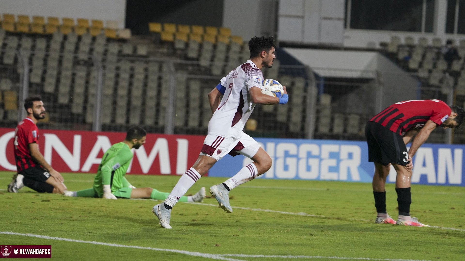 صورة بعنوان: الوحدة يحقق فوزه الأول في دوري أبطال آسيا  