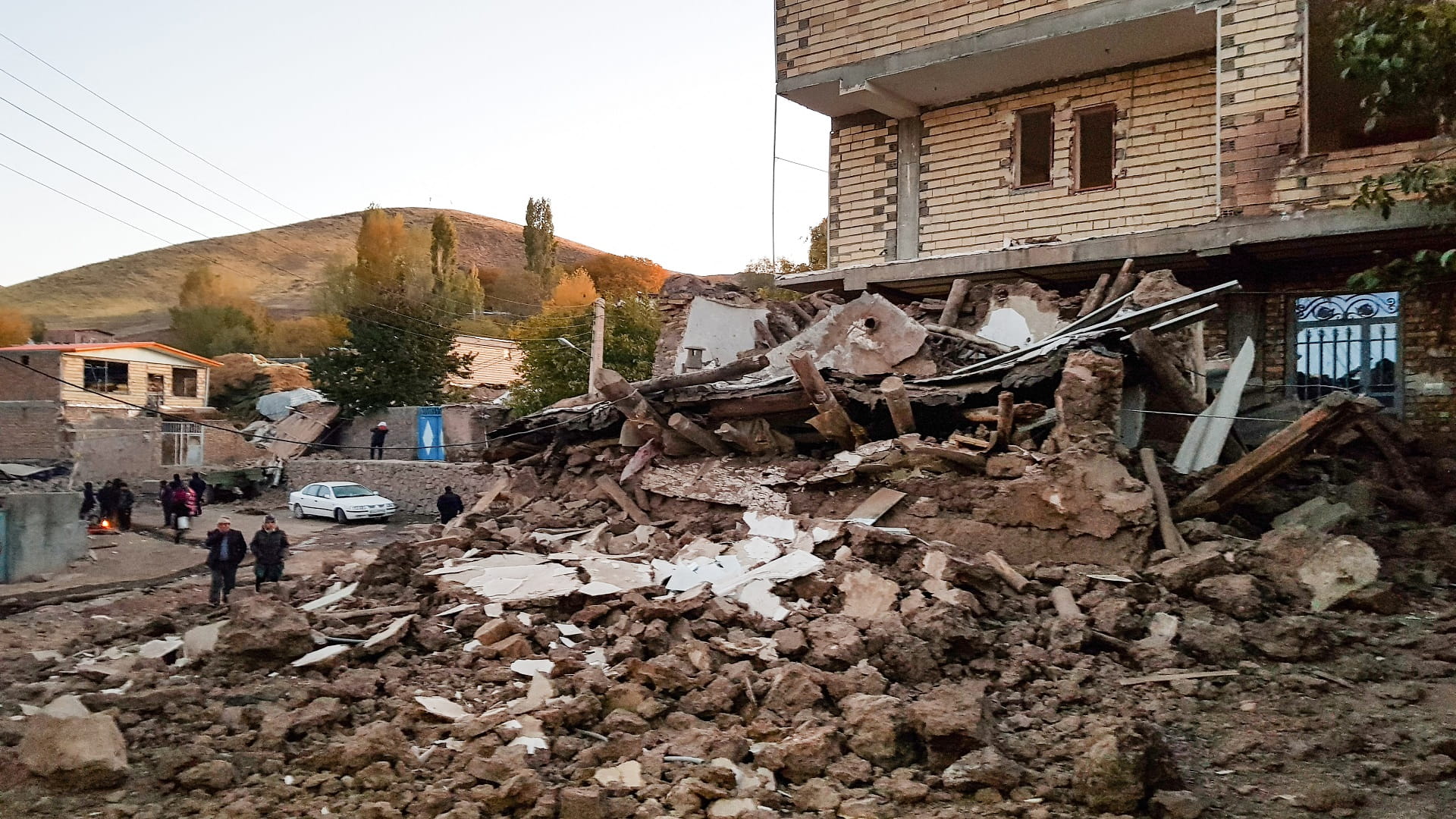 Image for the title: Magnitude 5.6 quake struck Iran, 44 injured  