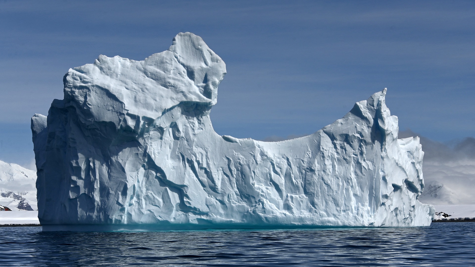 Image for the title: Giant iceberg breaks off near UK Antarctic base 