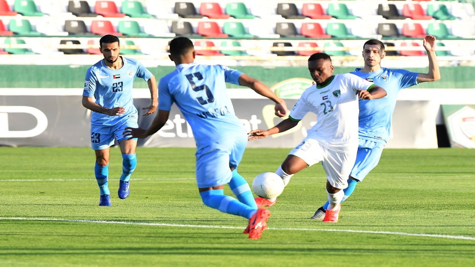 صورة بعنوان: فوز الإمارات والعربي على دبا والحمرية بدوري الأولى 