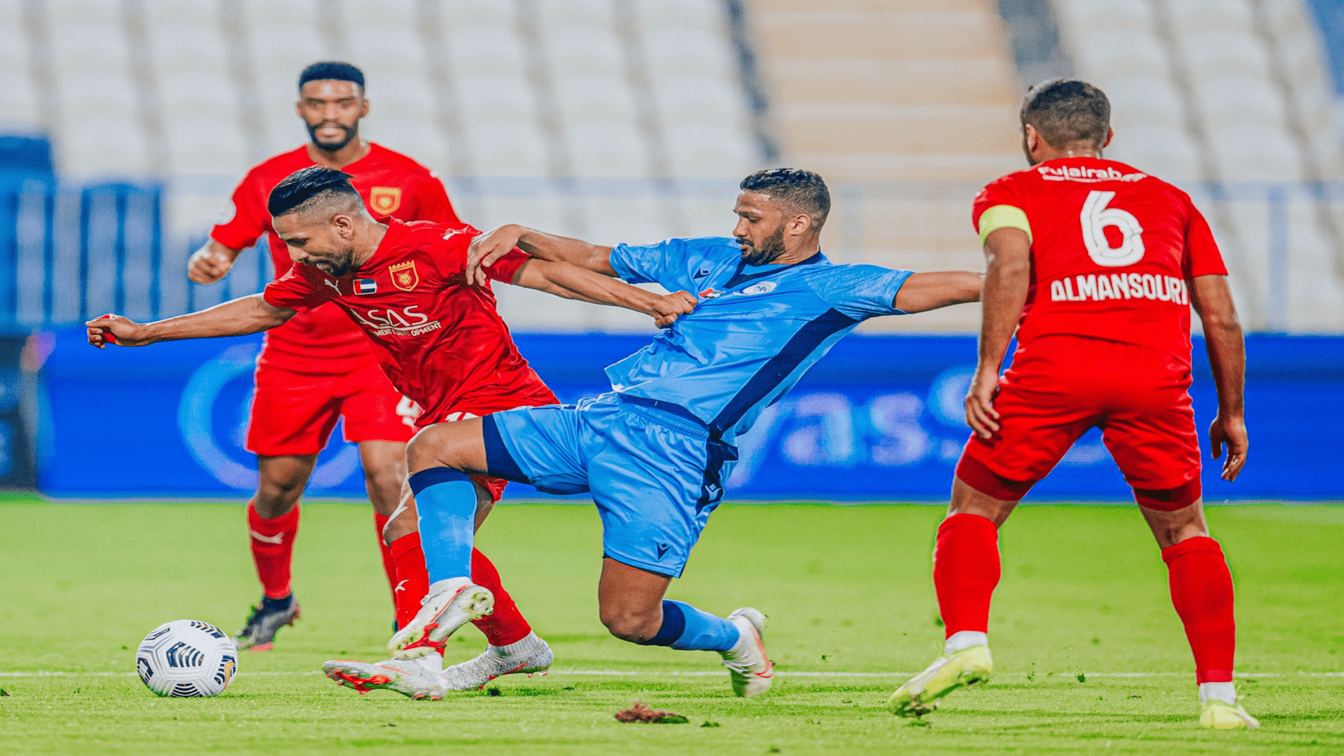 صورة بعنوان: دوري الخليج العربي: بني ياس يقلب الطاولة على الفجيرة 