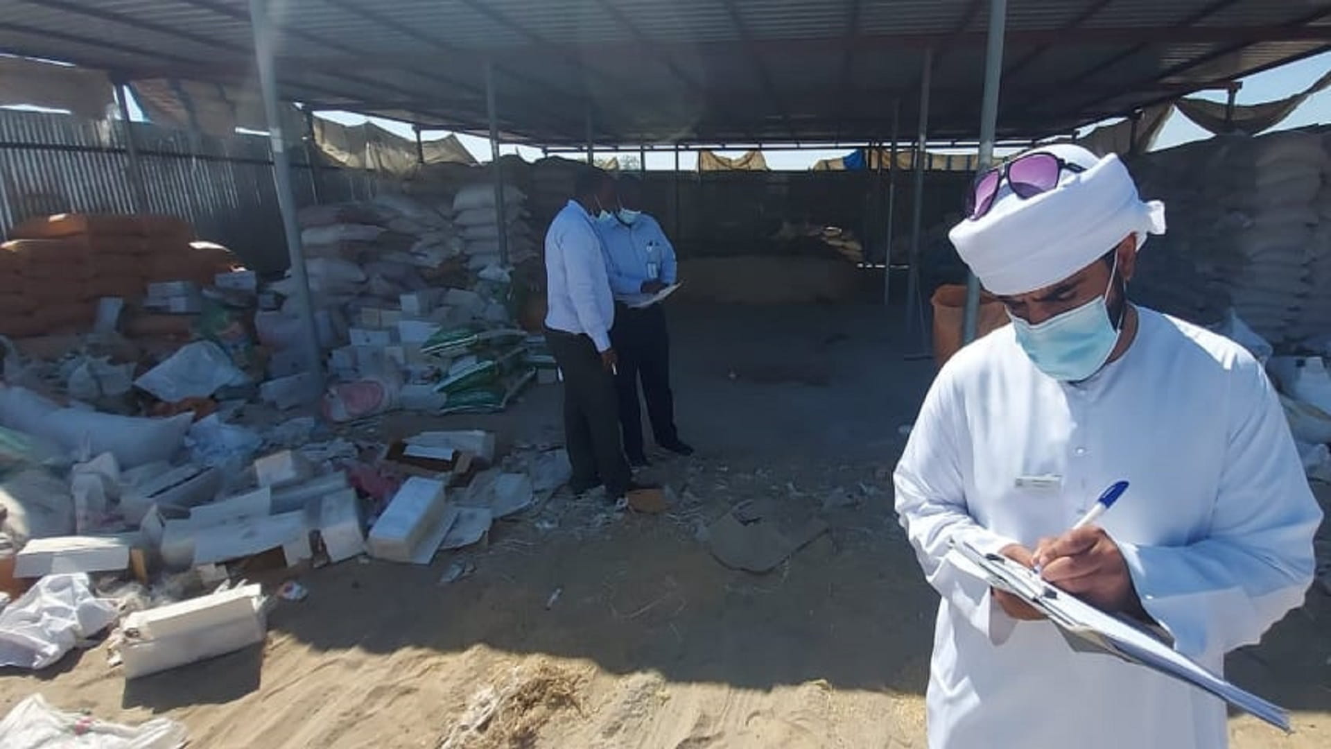 Image for the title: Al Dhaid Municipality seizes violating feed factory inside a farm 