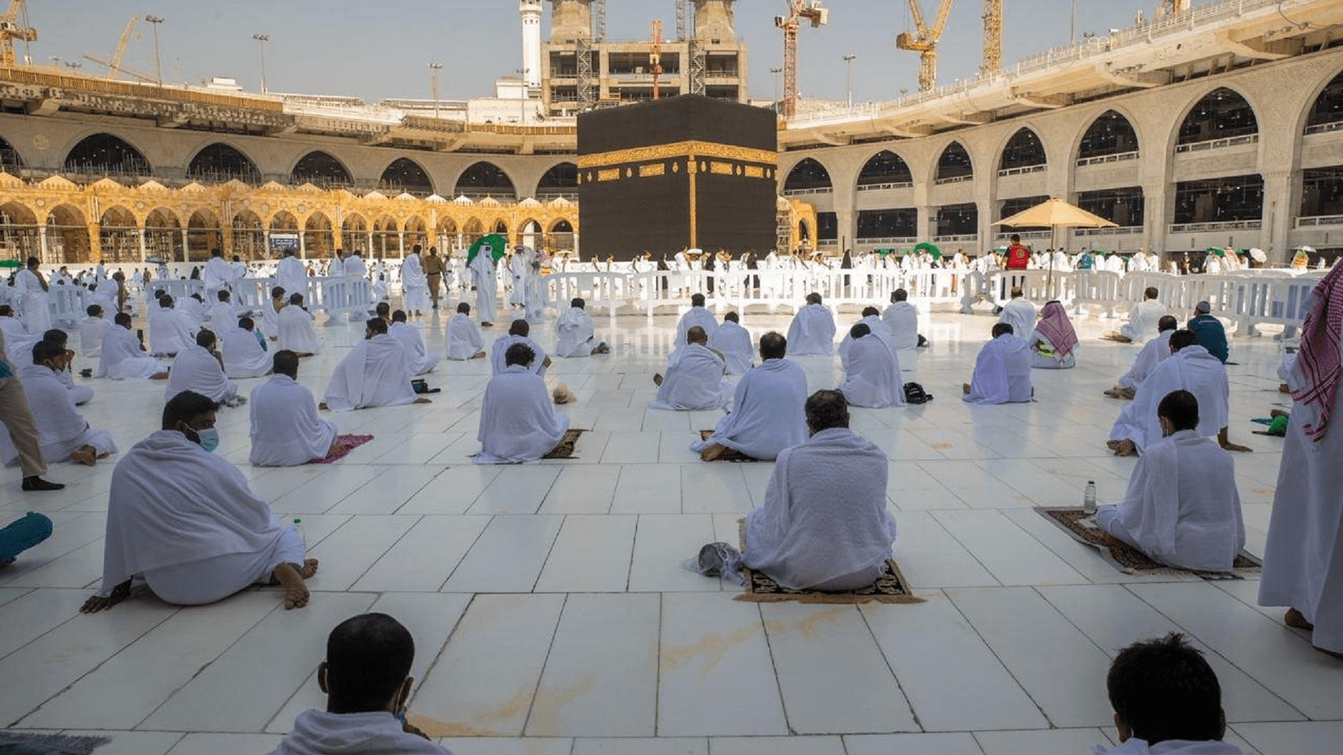 صورة بعنوان: السعودية تسجل 4 وفيات و97 إصابة جديدة بالوباء العالمي 