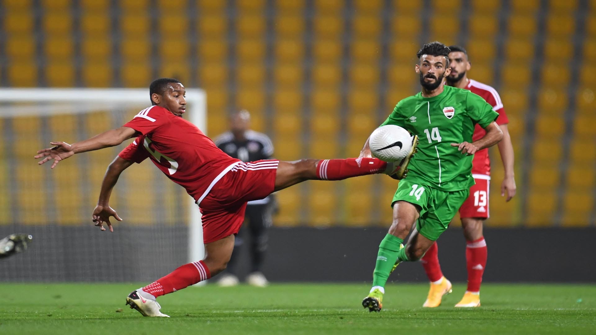 صورة بعنوان: منتخب الإمارات يتعادل سلبياً مع العراق في ختام معسكر دبي 