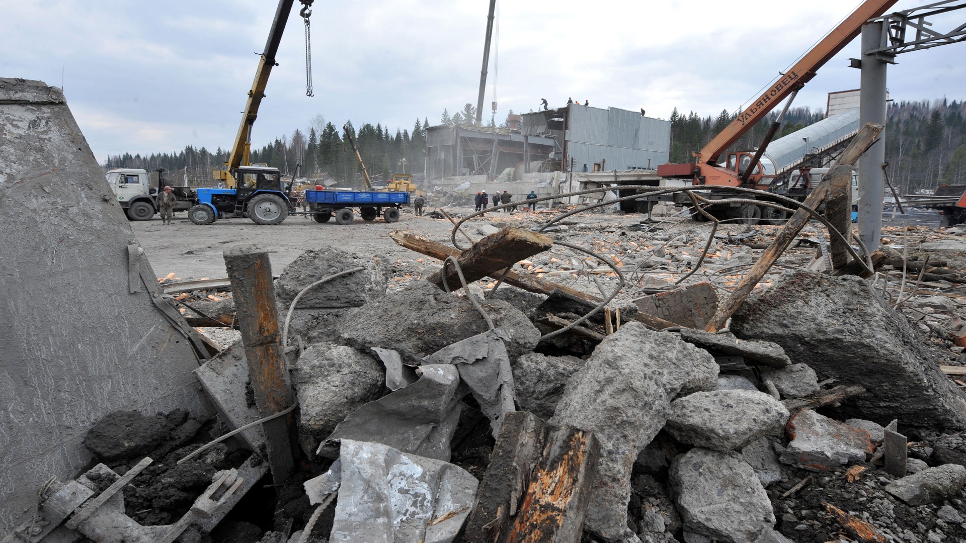 Image for the title: Three dead in Russian mine blast 