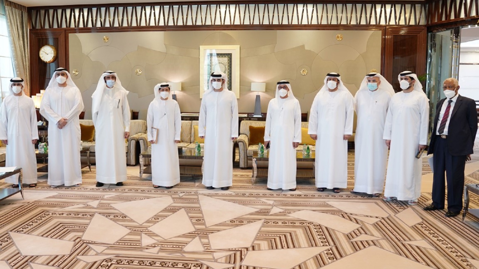 Image for the title: Maktoum bin Mohammed chairs Dubai Judicial Council meeting 