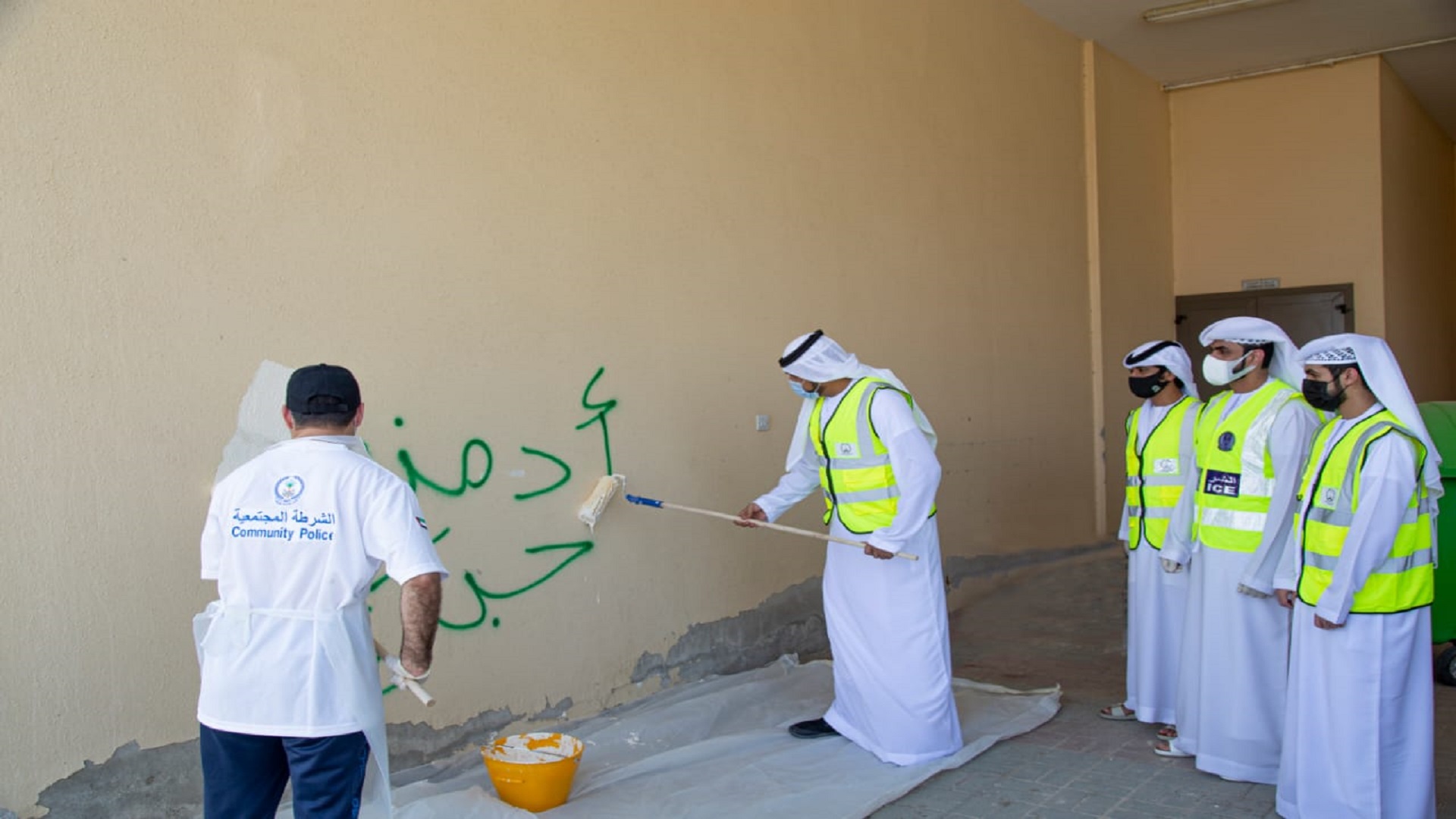 Image for the title: Dibba Al Hisn Municipality launches a campaign to reduce graffiti 