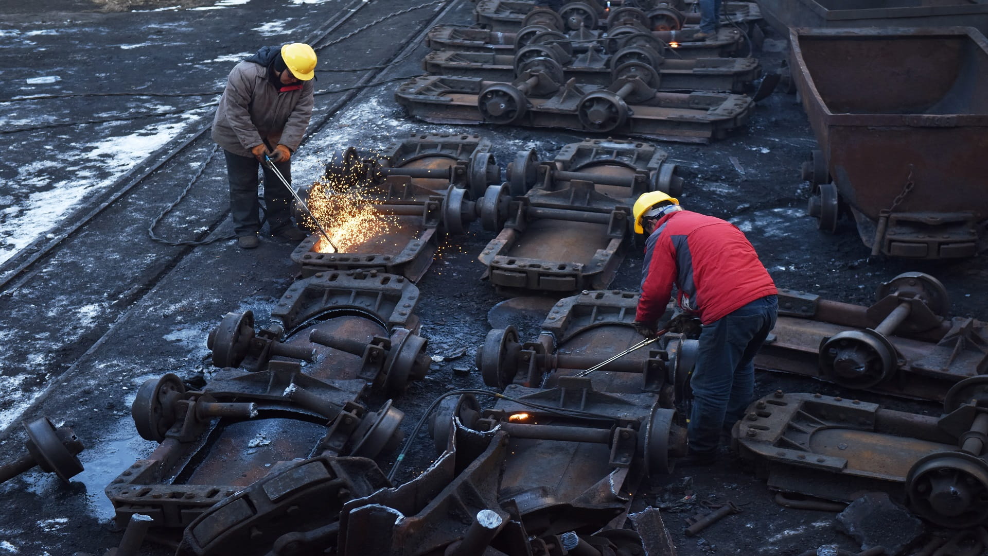 Image for the title: 2 people killed, 12 missing after accidents in Chinese coal mines 