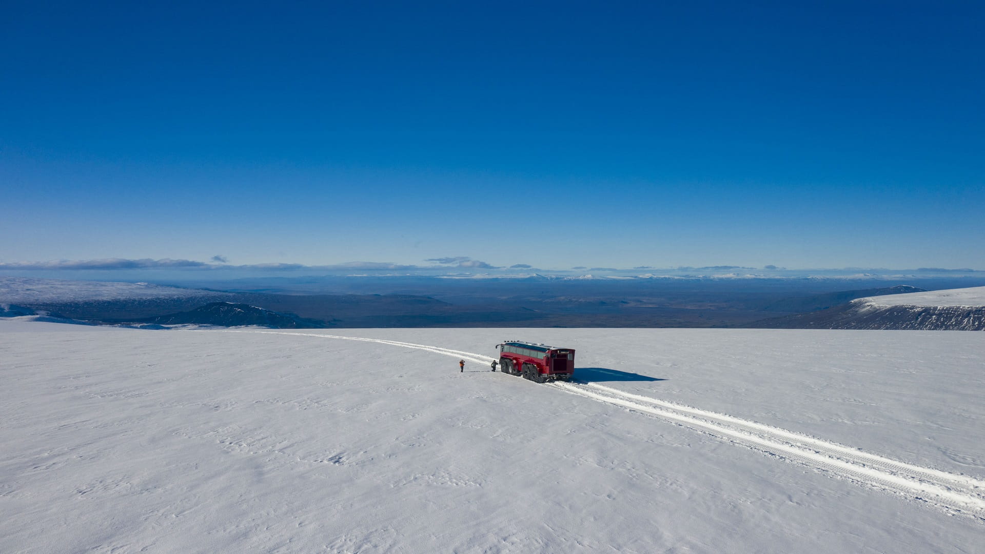 Image for the title: Arctic sea ice thinning faster than expected, new study shows 