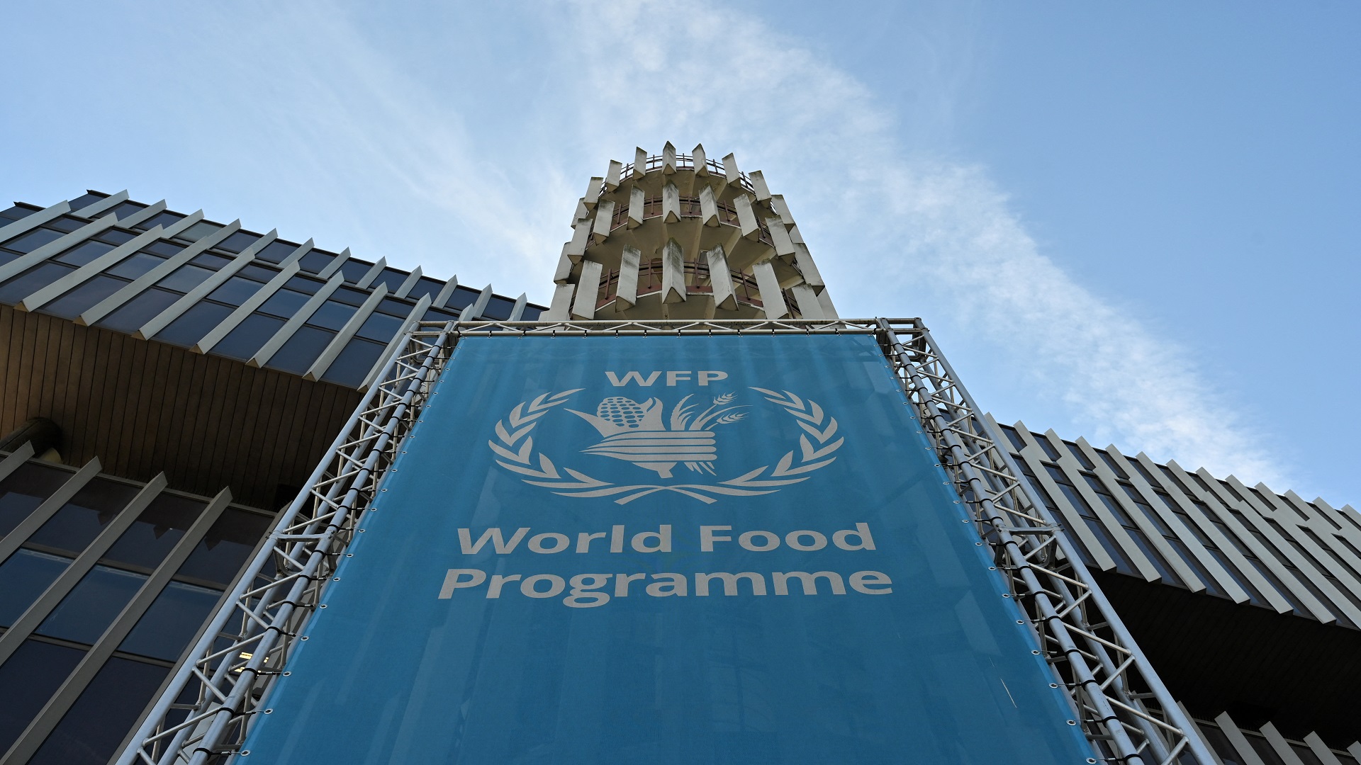 Image for the title: World Food Programme warns of soaring global hunger levels 