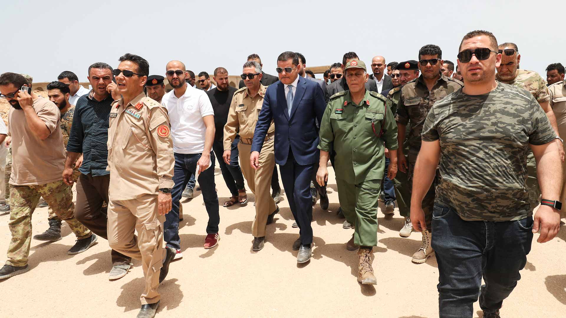 Image for the title: Libya reopens highway linking east and west 