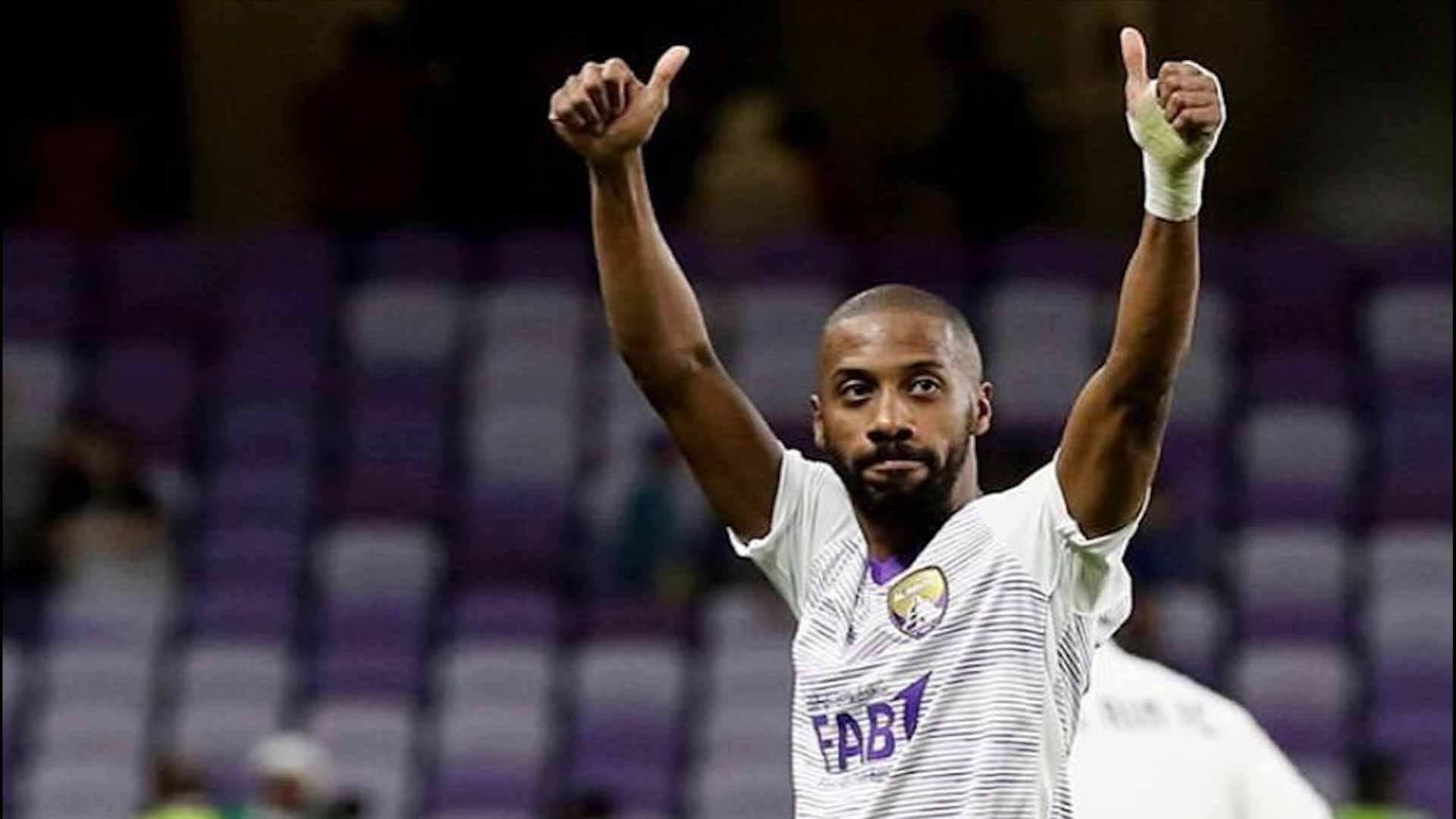 صورة بعنوان: نادي العين يودع لاعبه محمد فايز واللاعب يرد 