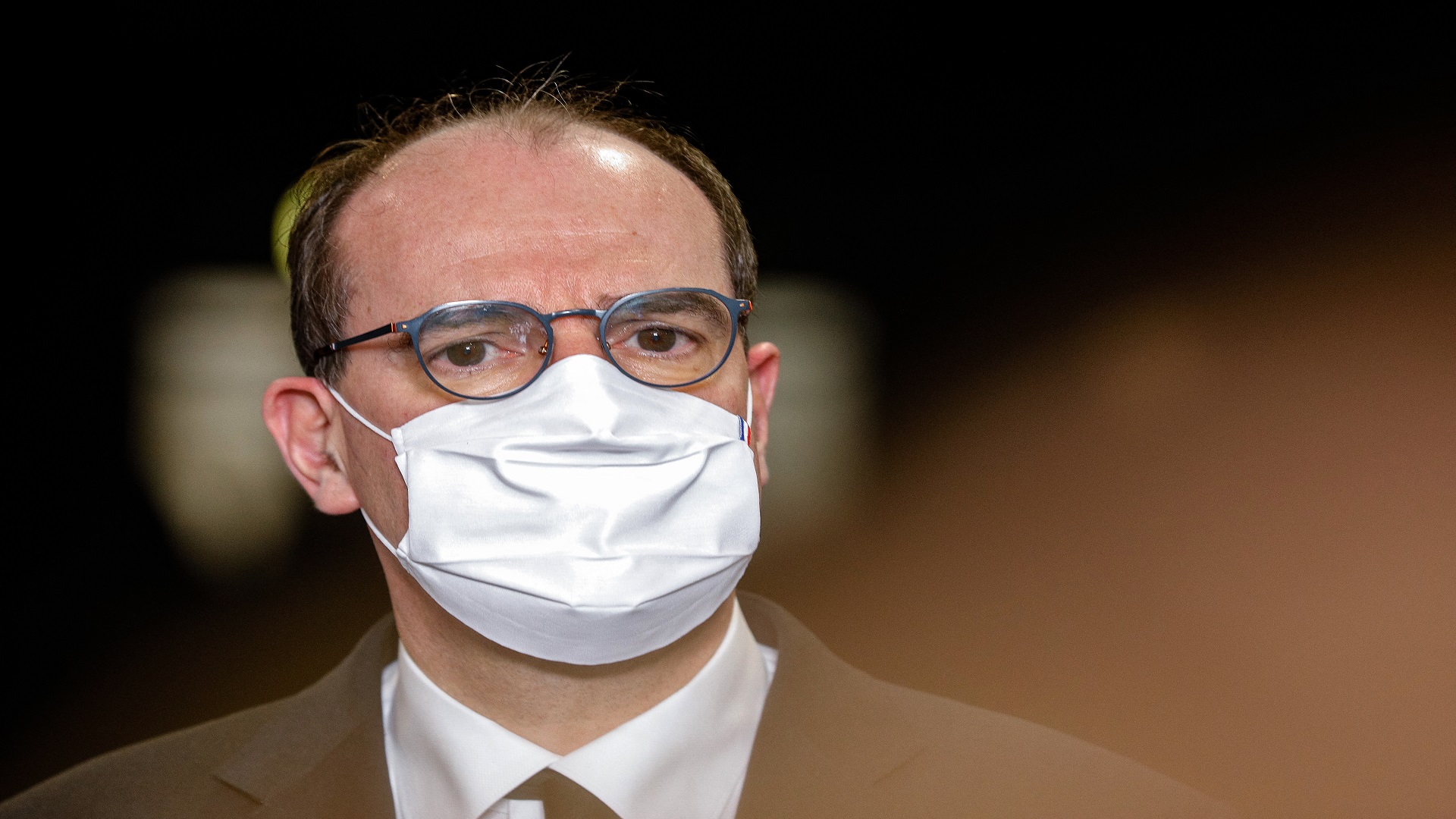 Image for the title: French must avoid lockdown as infections hold above 26,000: PM  