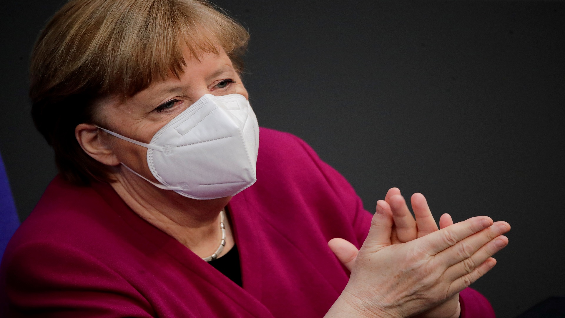 Image for the title: Merkel urges errant German states to stick to virus plan 