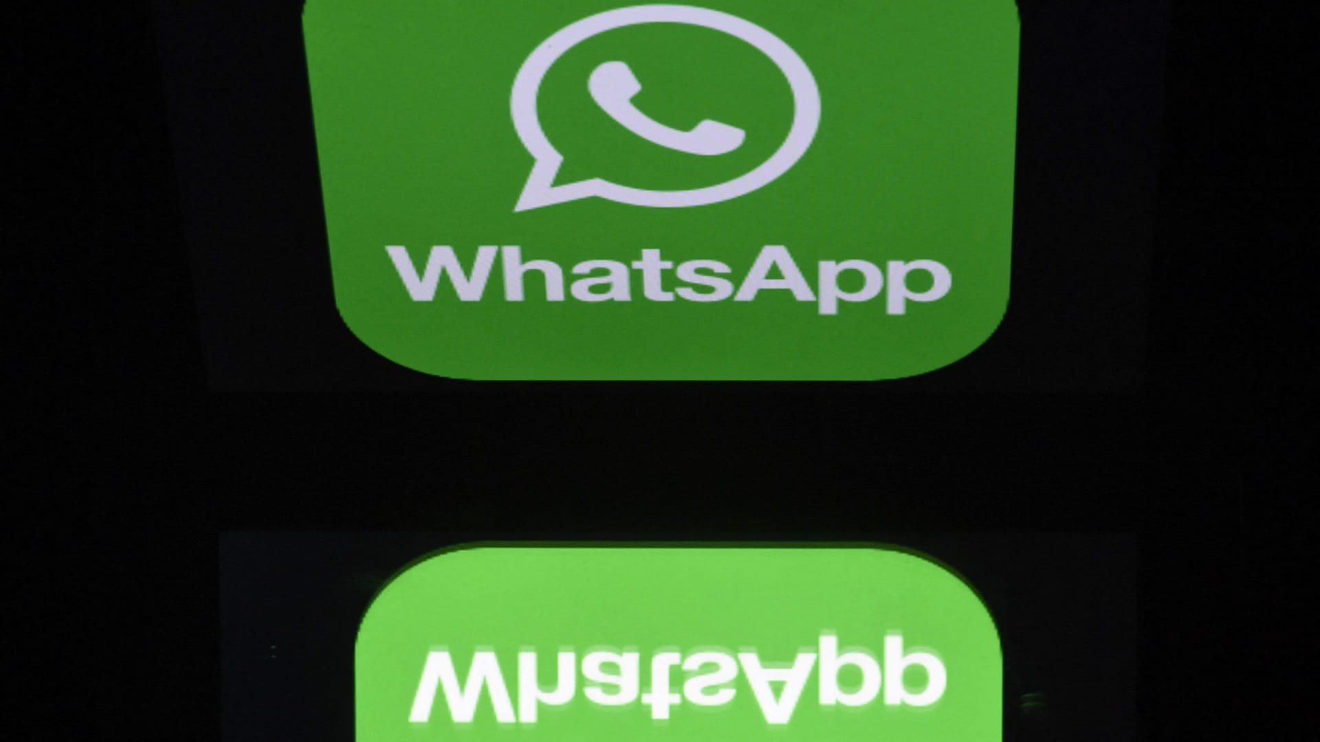 Image for the title: WhatsApp delays enforcing new privacy terms 