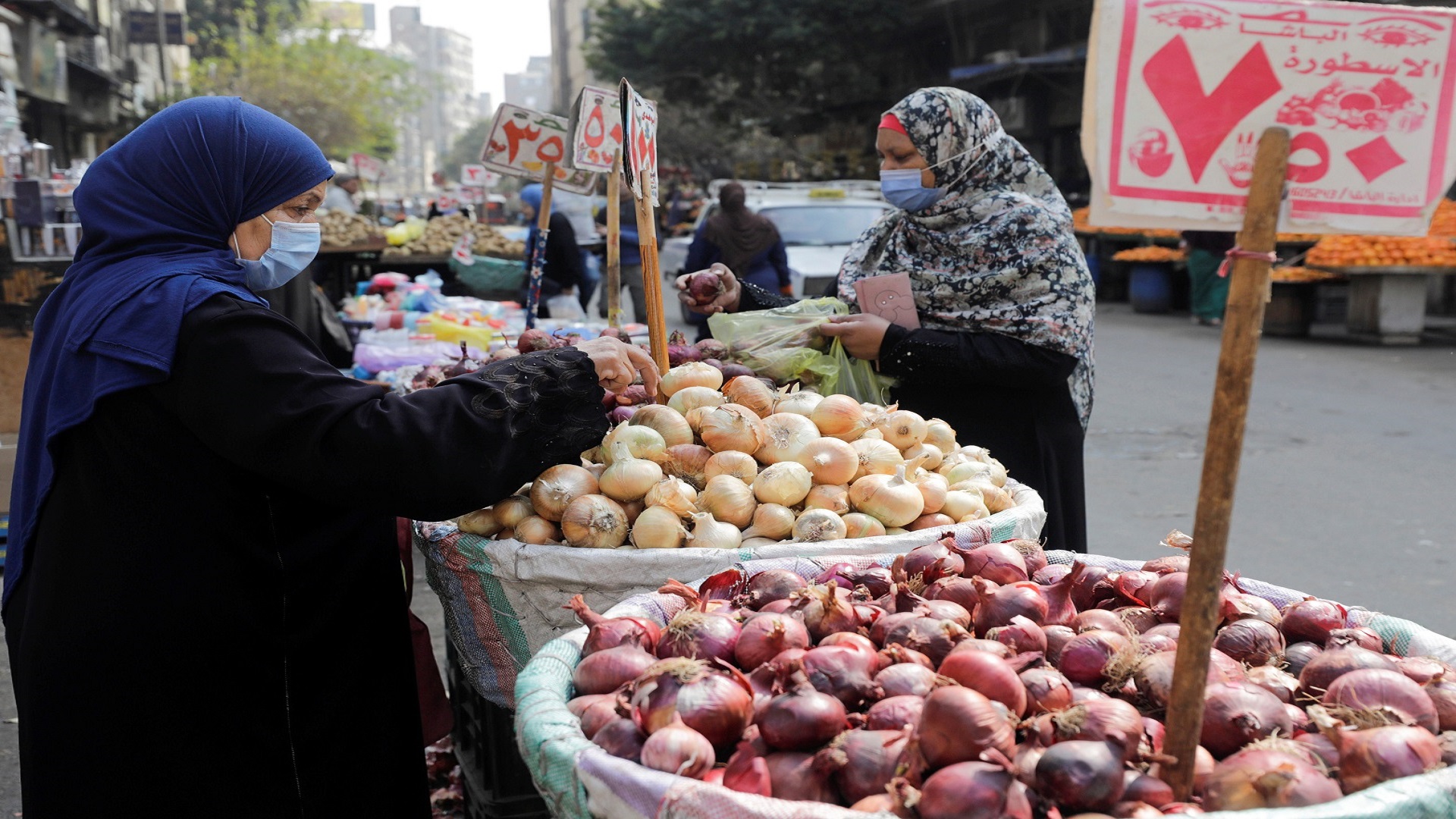 صورة بعنوان: مصر ترصد 1007 إصابات جديدة بفيروس كورونا و46 وفاة 