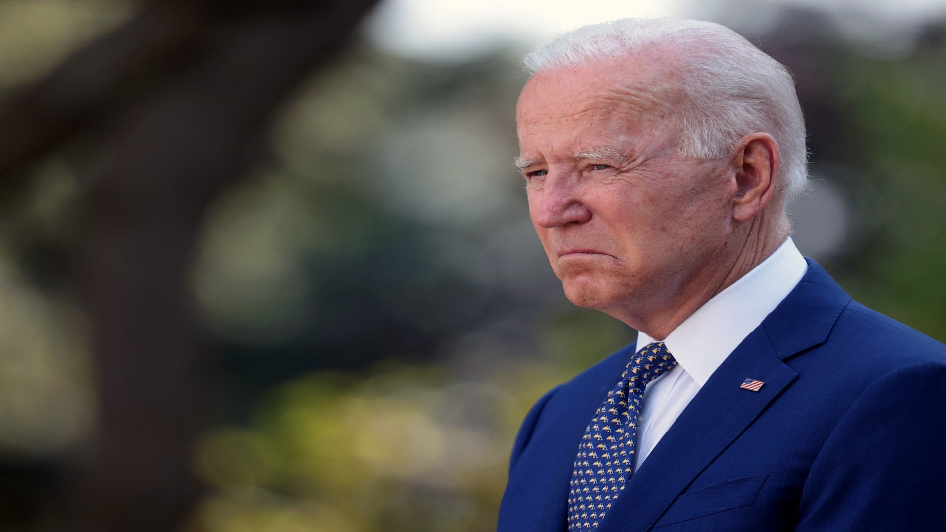 Image for the title: Biden offers 'safe haven' to Hong Kong residents in U.S. 