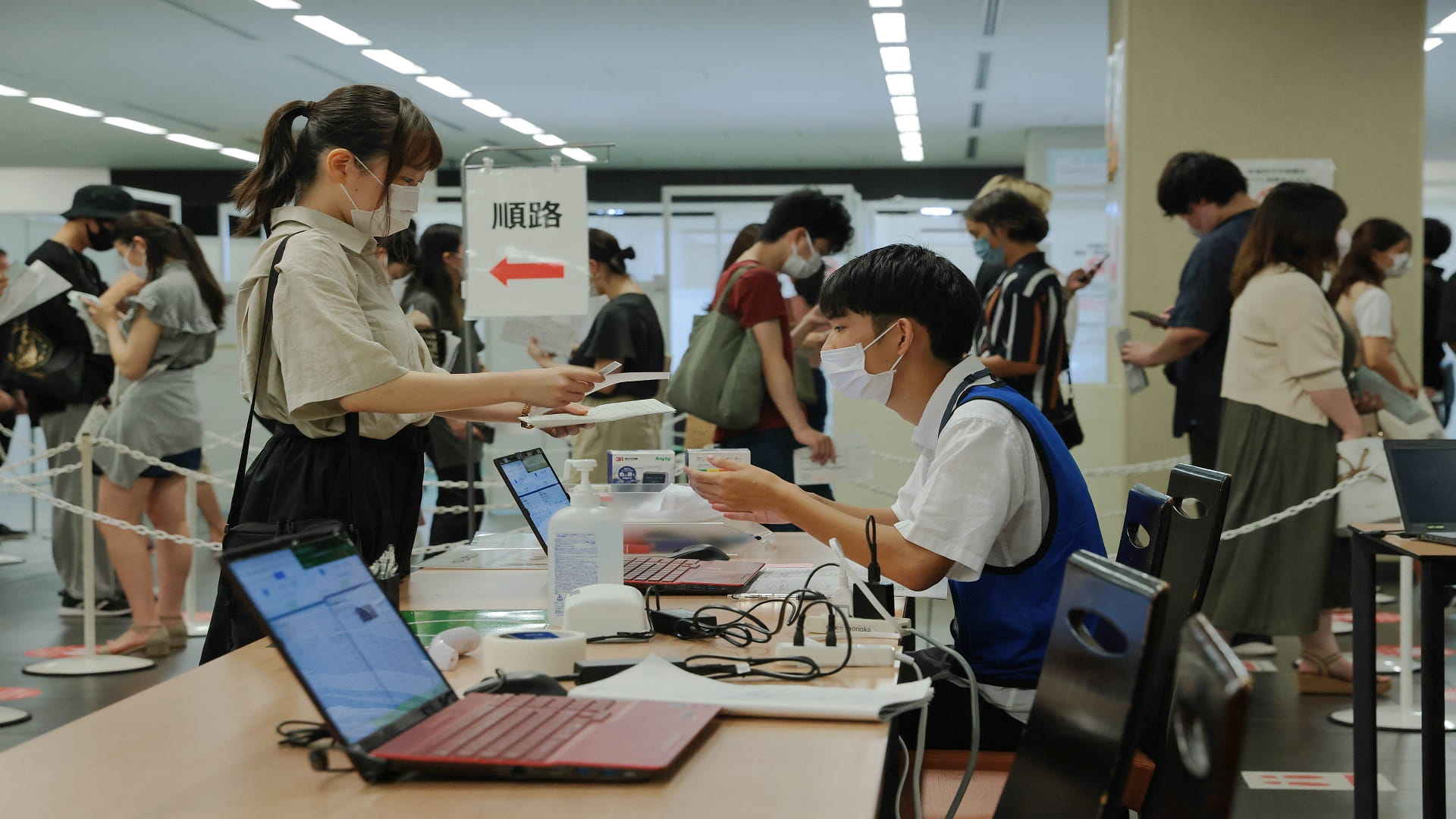 Image for the title: Japan to extend COVID-19 state of emergency lockdown to Sept. 12 