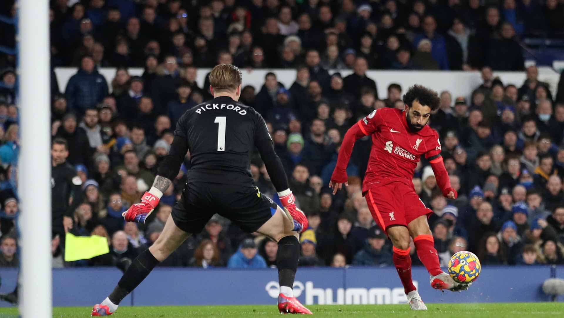 Image for the title: Salah hits double as Liverpool triumph at Everton 