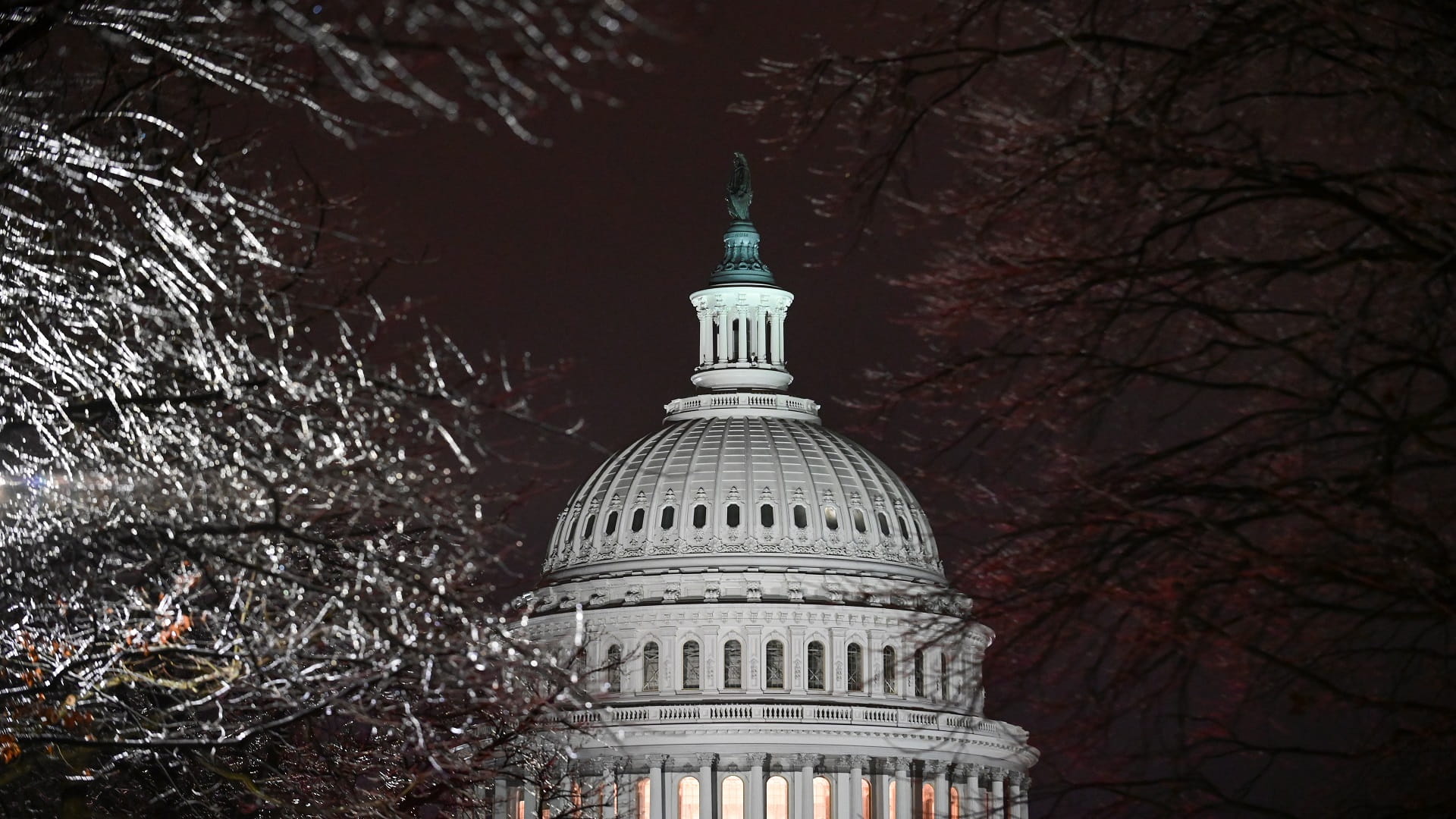 Image for the title: US averts government shutdown one day ahead of deadline 