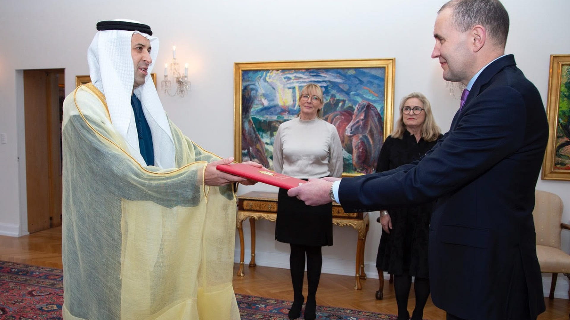 Image for the title: Non-Resident Ambassador presents credentials to Pres. of Iceland 