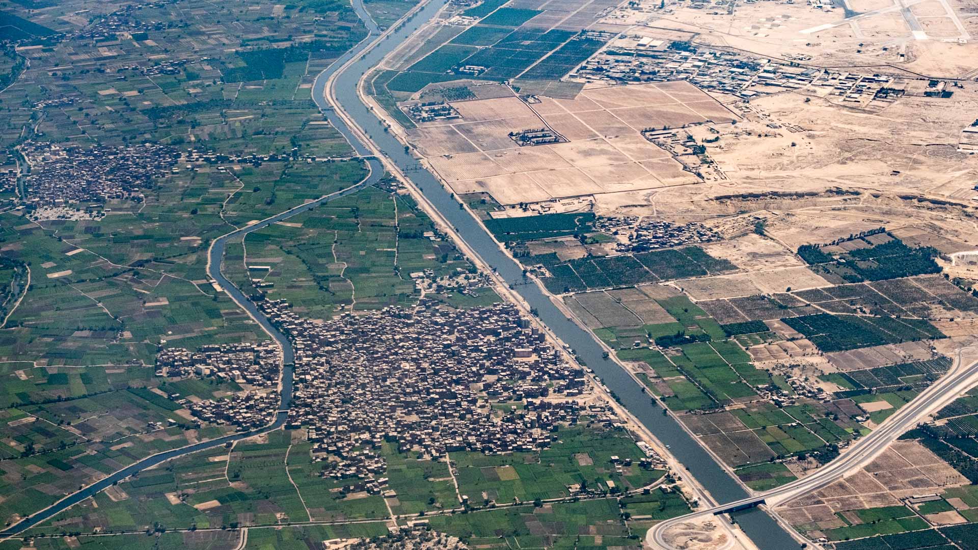 Image for the title: Settlement agreed to release ship that blocked Suez Canal 