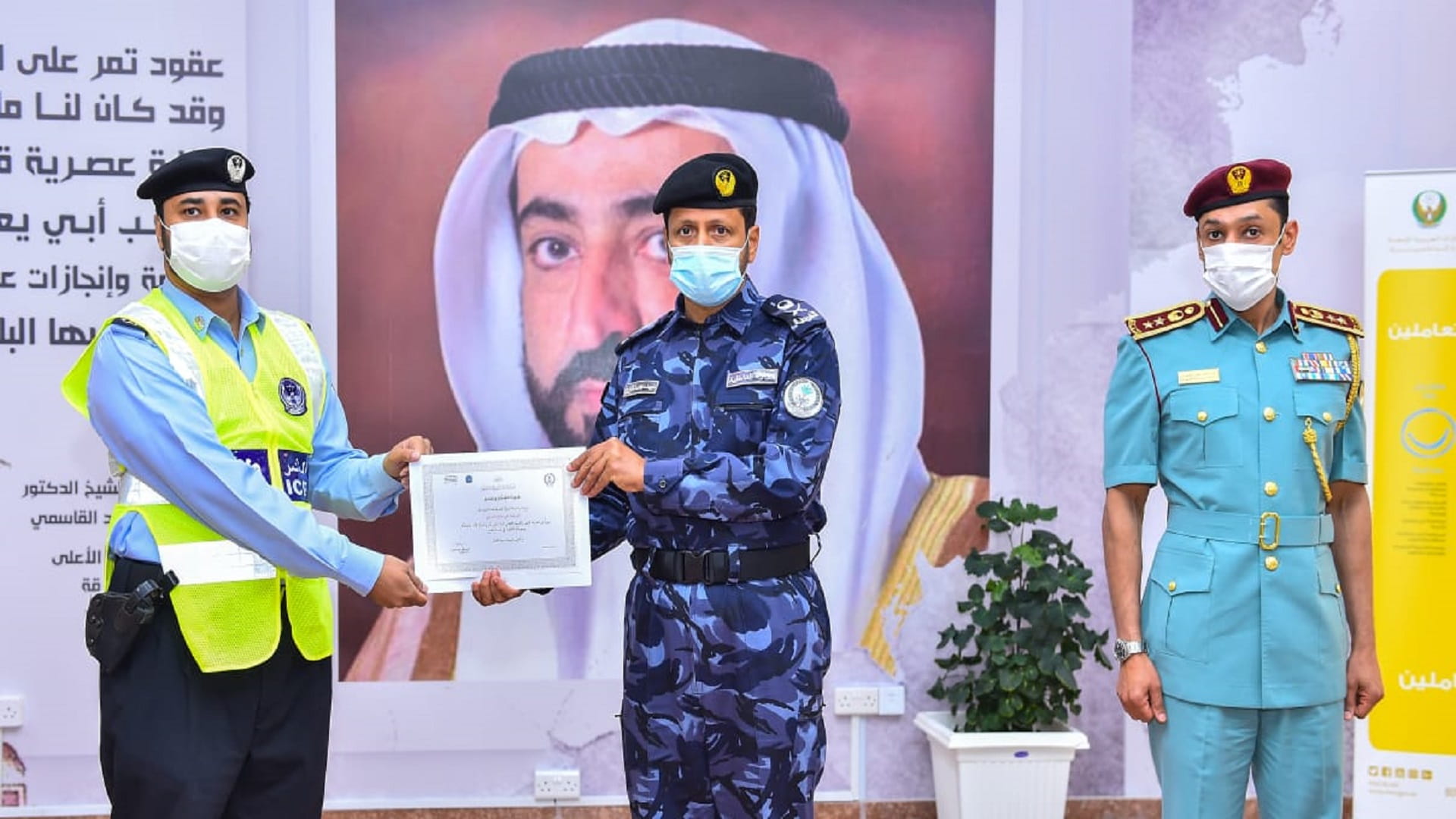 Image for the title: Al Shamsi honours SP employee for his humanitarian help 