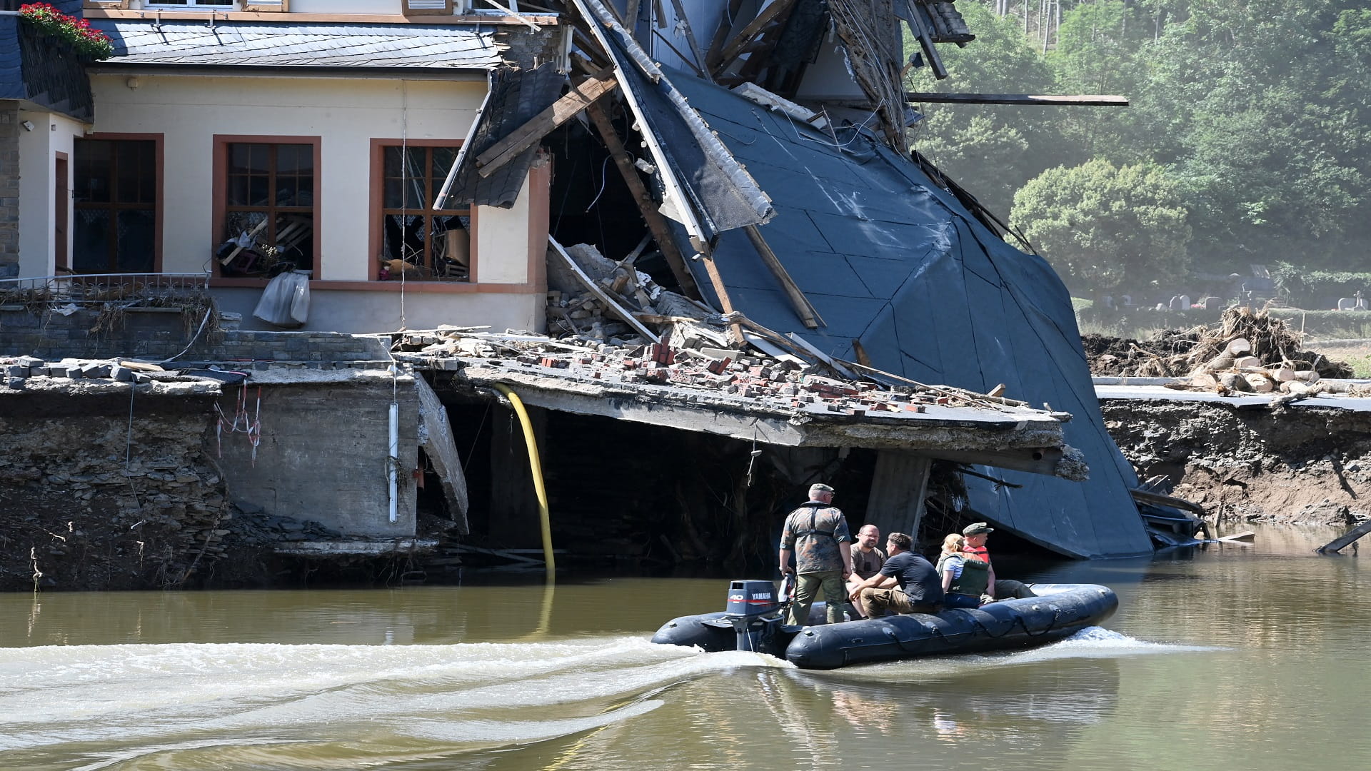 Image for the title: From China to Germany, floods expose climate vulnerability 