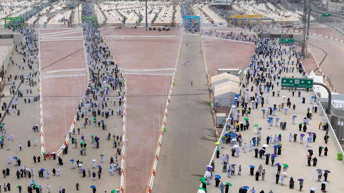 Image for the title: Saudi Arabia: Hajj is free from epidemics, health plan worked 