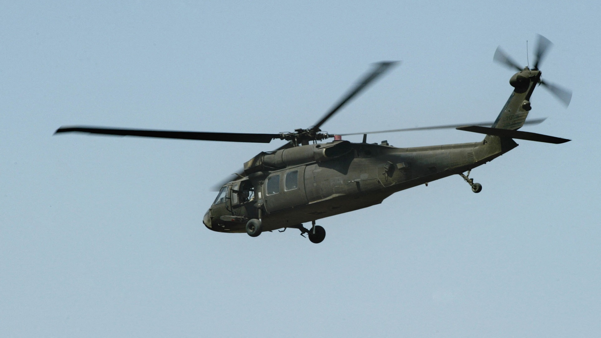 Image for the title: Iraqi army helicopter crash kills five 