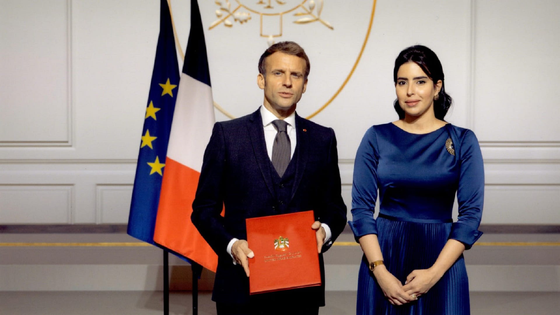 Image for the title: French President receives UAE ambassador's credentials 