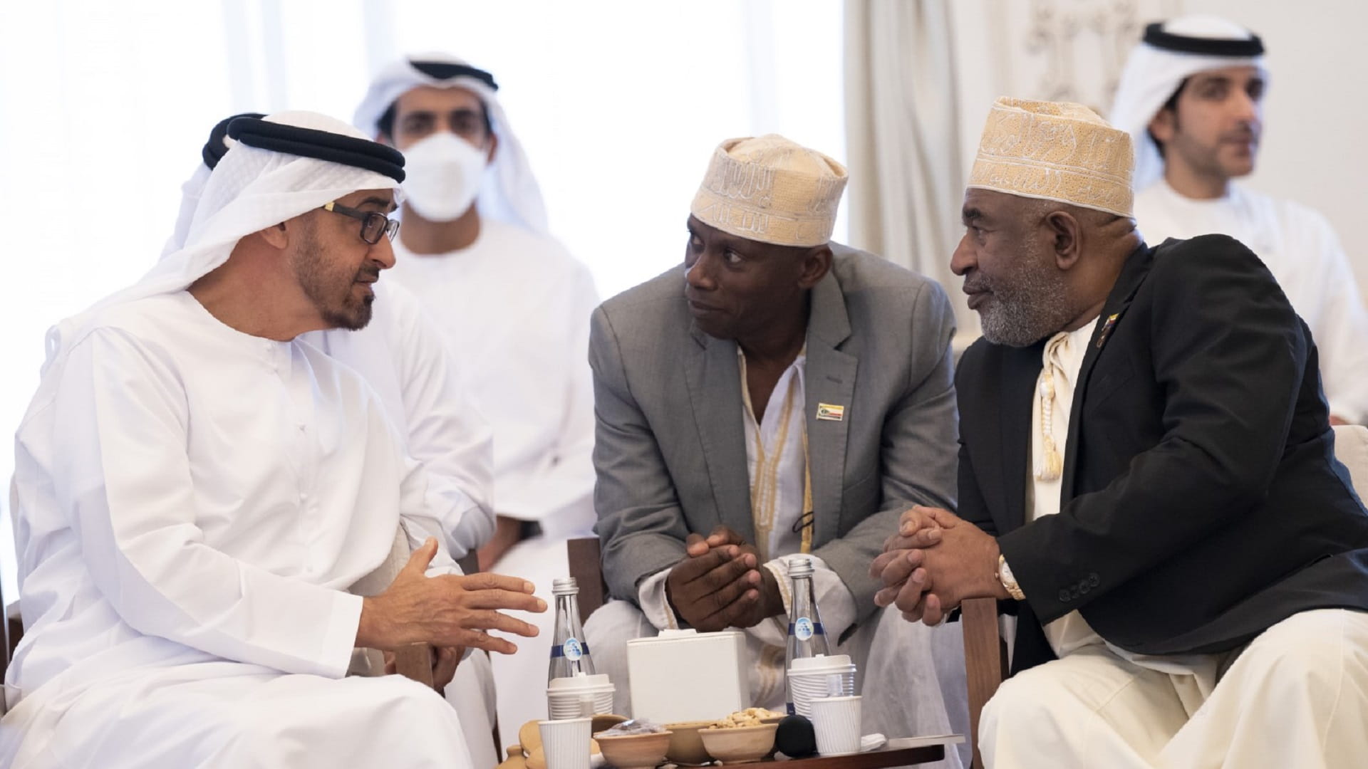 Image for the title: Mohamed bin Zayed receives President of Comoros 