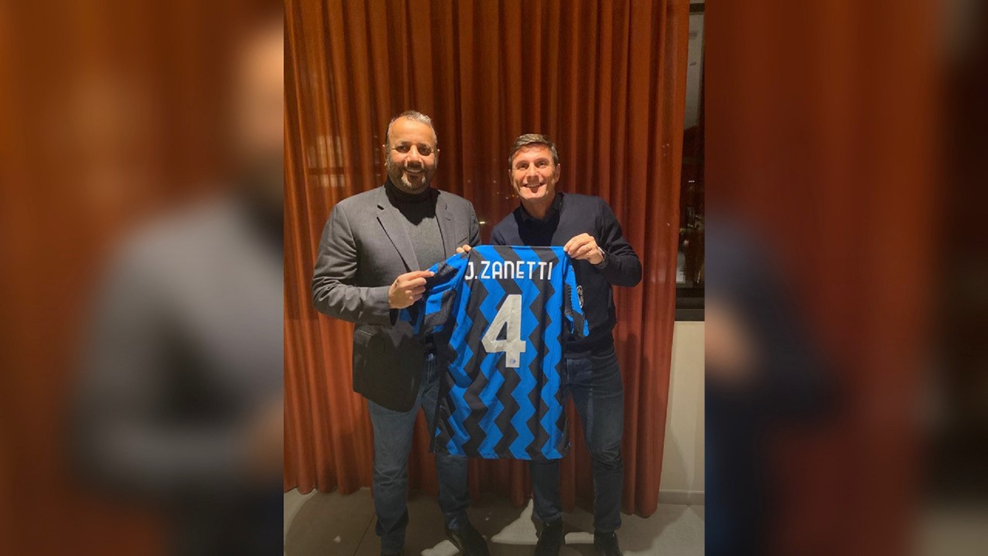 Image for the title: Al-Hazami visits Inter Milan 