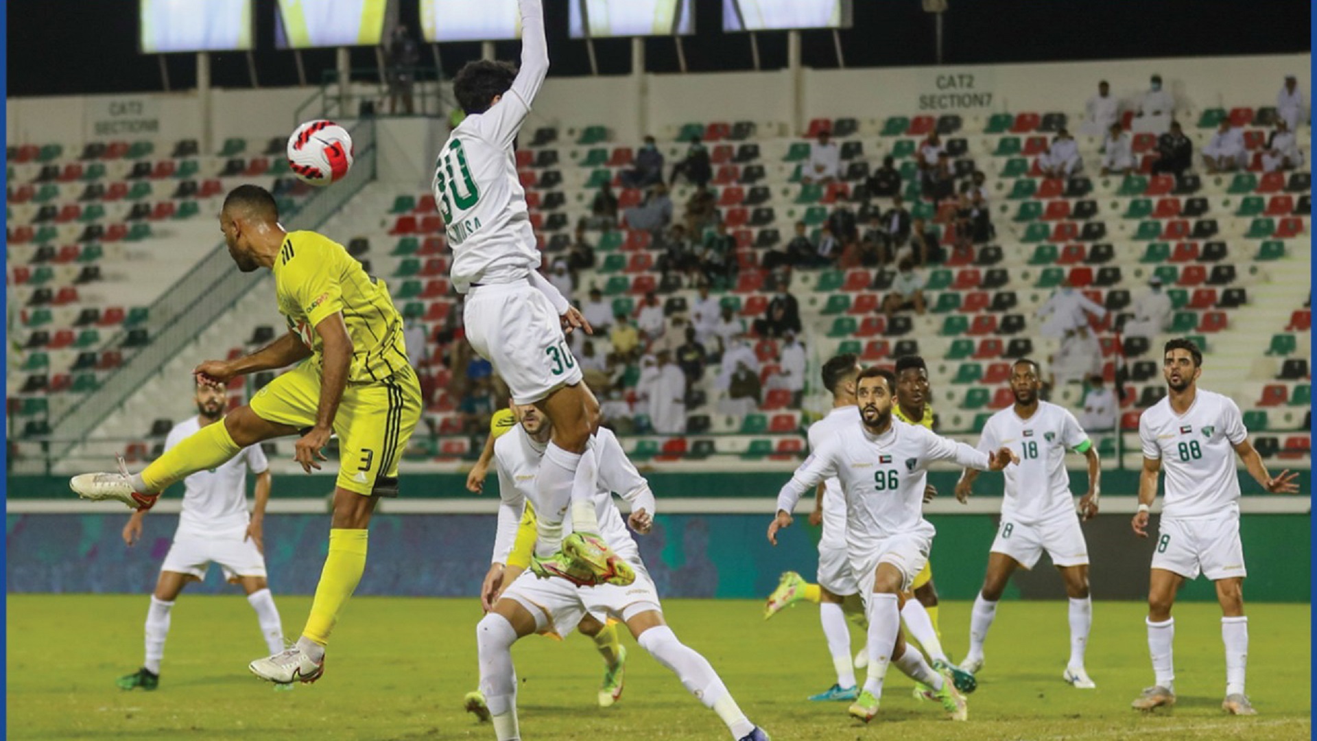 صورة بعنوان: الإمارات يتعادل مع كلباء ويحقق النقطة الأولى في دوري أدنوك 