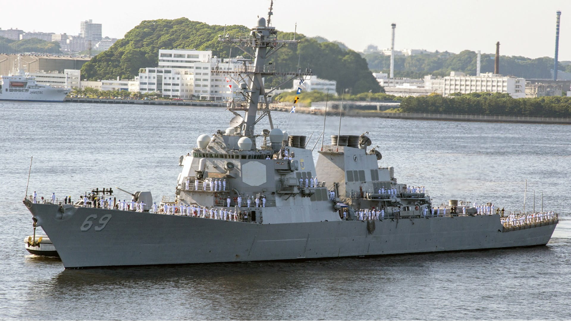 Image for the title: US warship transits Taiwan Strait after Biden-Xi summit 