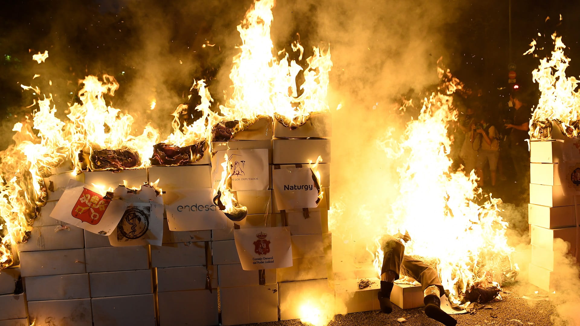 Image for the title: Barcelona fire kills four, including two children 