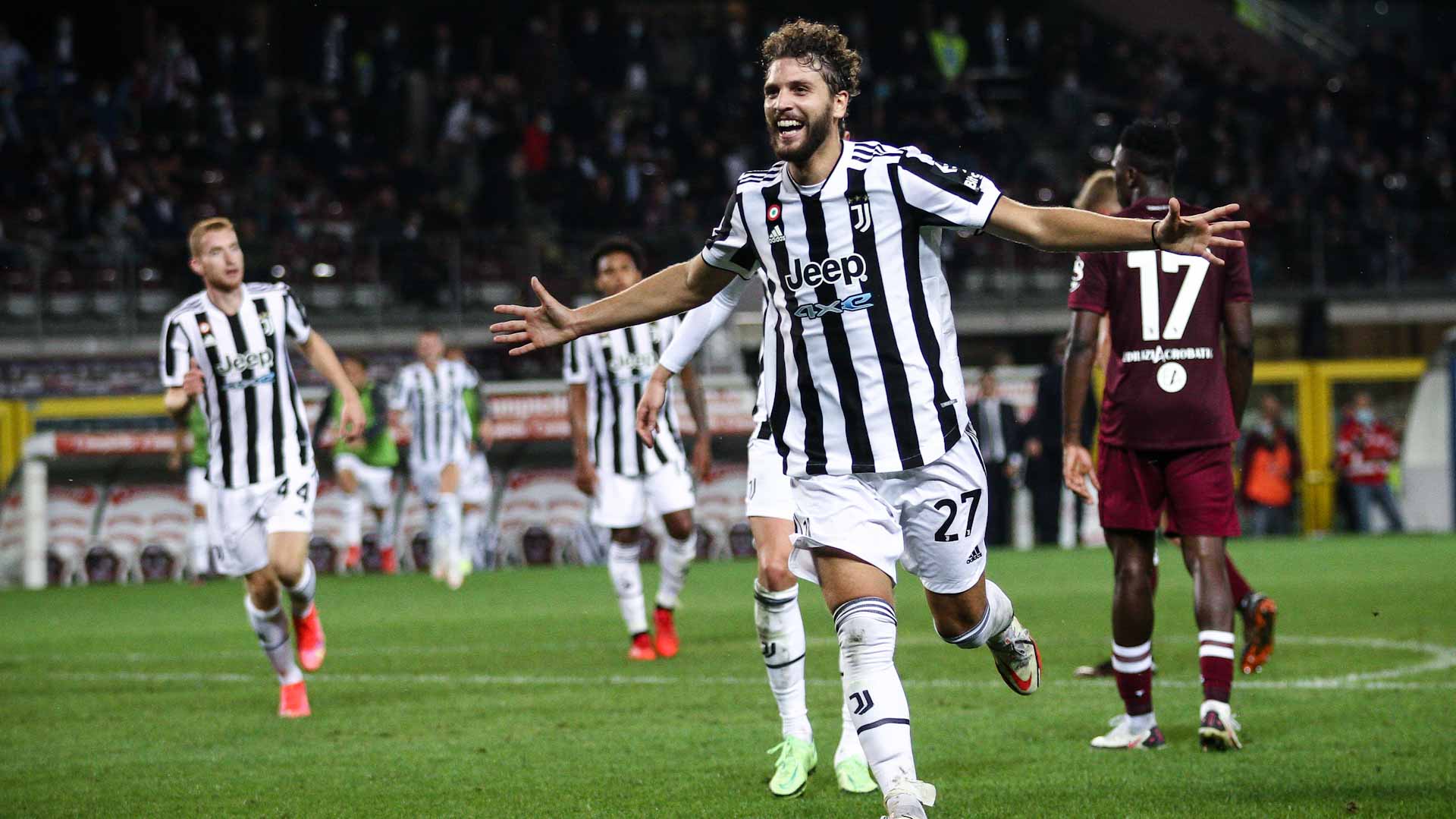 Image for the title: Late Locatelli strike hands Juventus win over Torino  