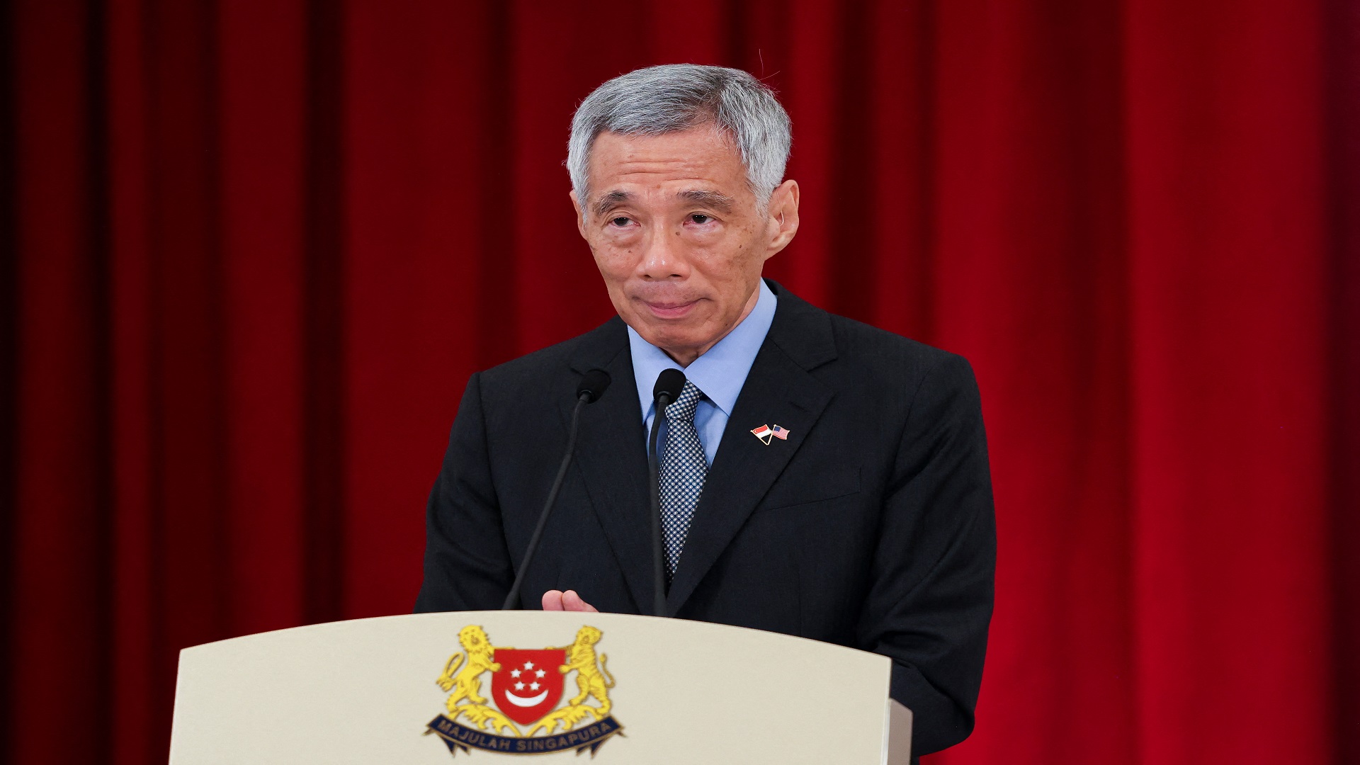 Image for the title: Singapore PM says COVID-19 'new normal' could take up to 6 months 