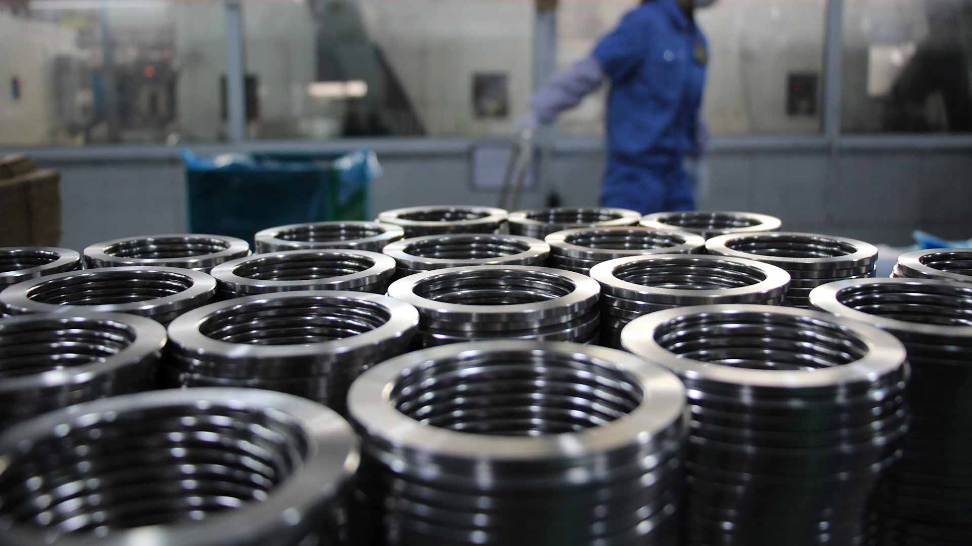 Image for the title: U.S., EU end Trump-era tariff war over steel and aluminum 