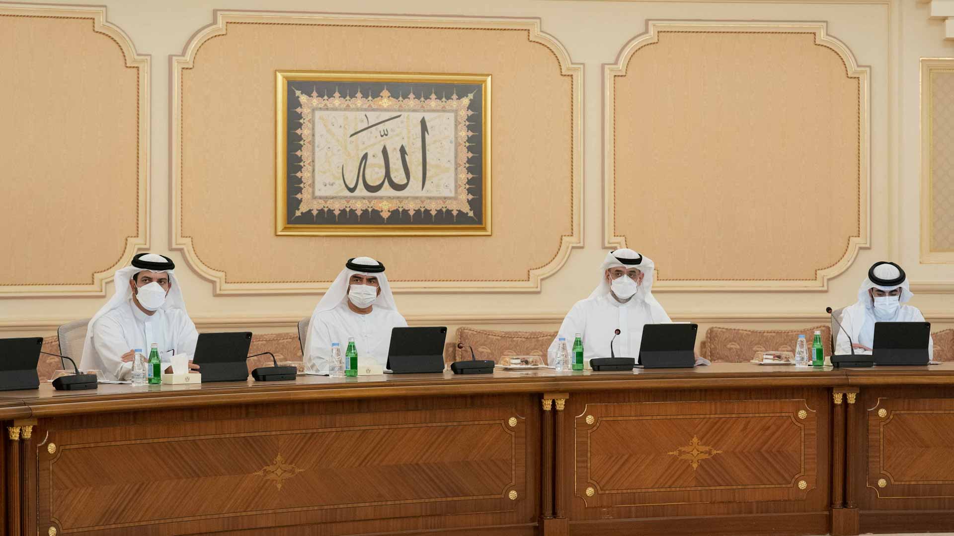 Image for the title: SEC reviews Al Layyah Water Canal project 