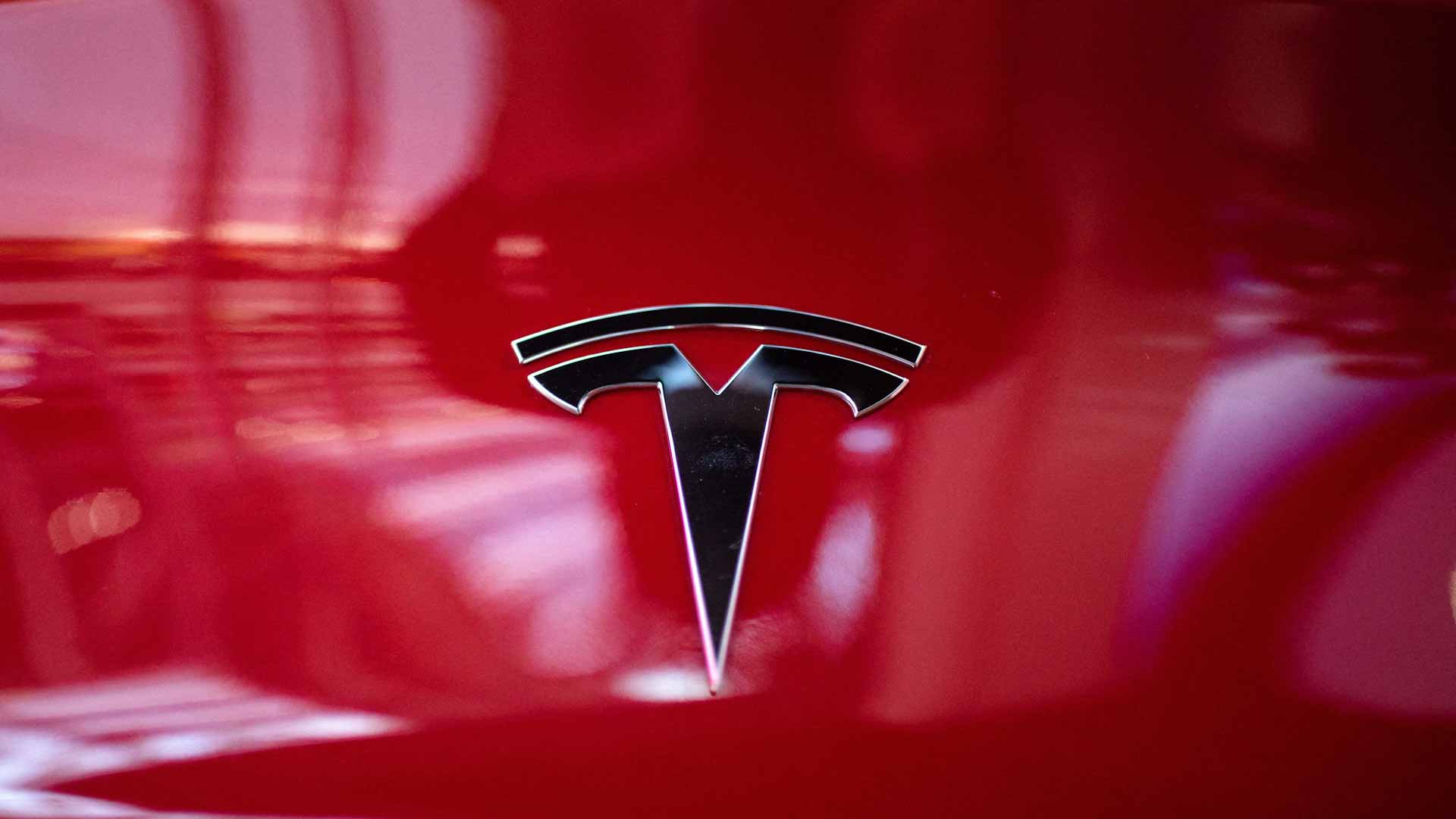 Image for the title: Tesla sold 44,264 China-made vehicles in August 
