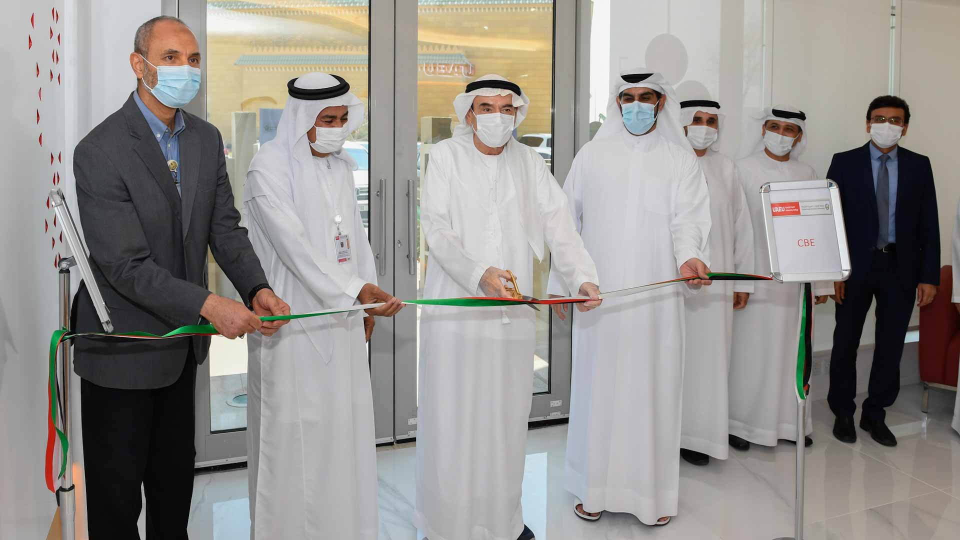 Image for the title: Nusseibeh inaugurates new graduate studies building in Abu Dhabi 