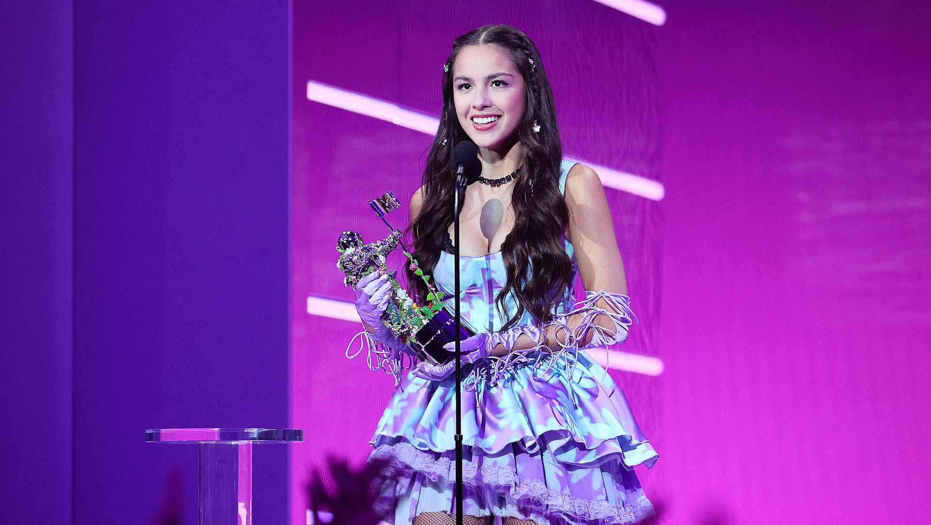 Image for the title: Justin Bieber, Olivia Rodrigo take prizes at Video Music Awards 