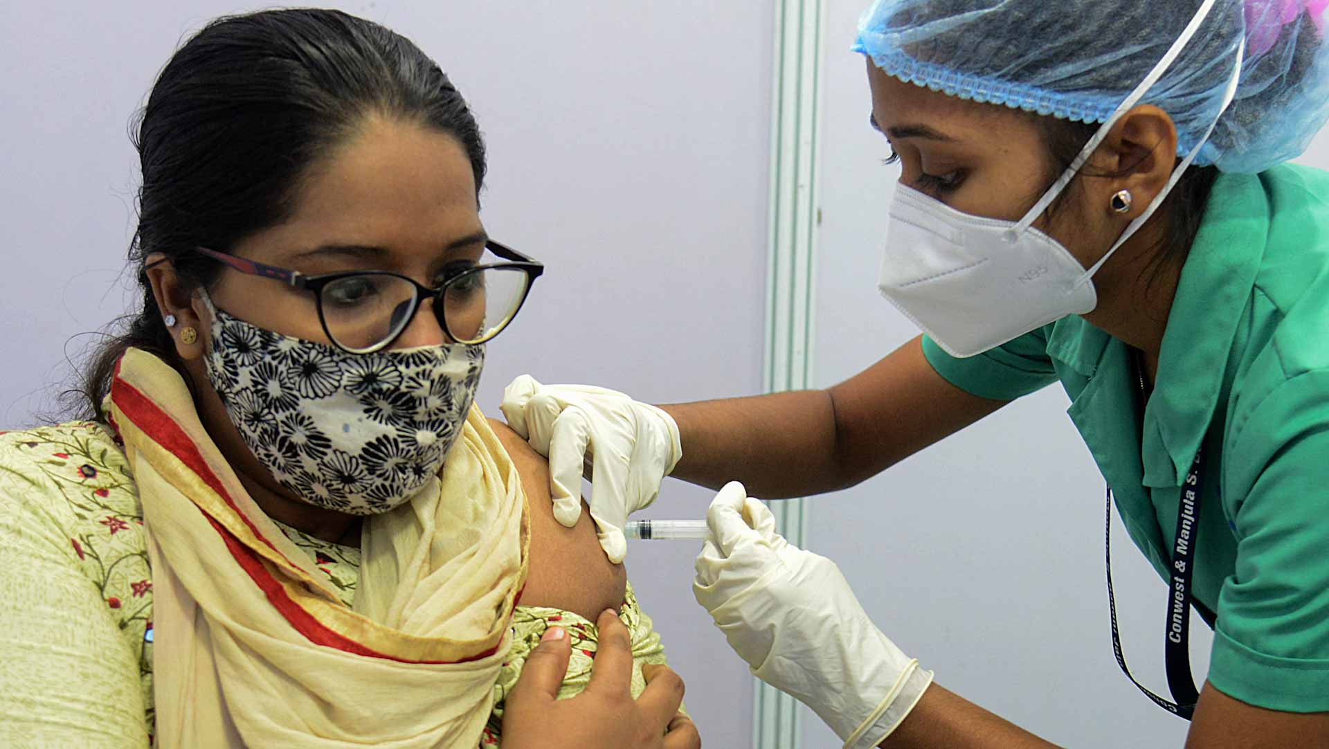 Image for the title: India reports 30,773 coronavirus cases 