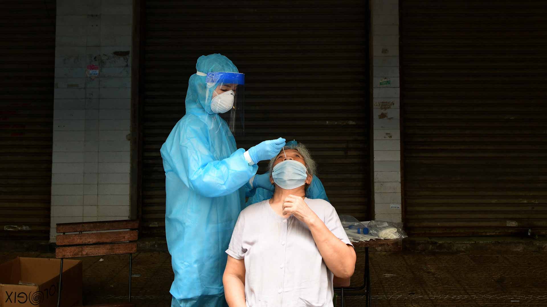 Image for the title: Vietnam capital Hanoi to ease coronavirus curbs this week 